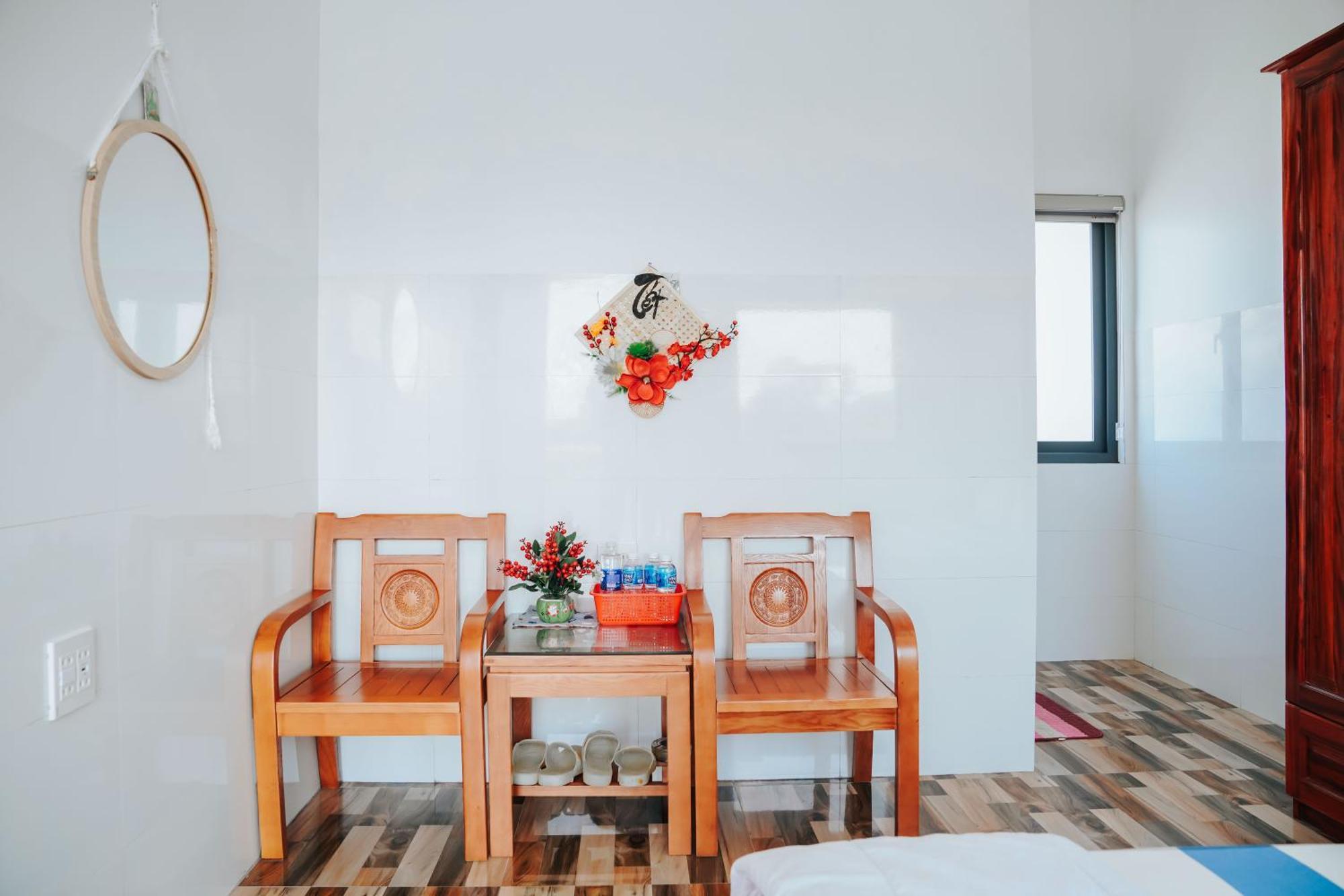 Hotel Nha Nghi Phong Quynh - Dao Phu Quy Cu Lao Thu Esterno foto