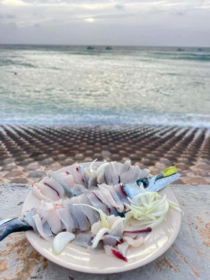 Hotel Nha Nghi Phong Quynh - Dao Phu Quy Cu Lao Thu Esterno foto