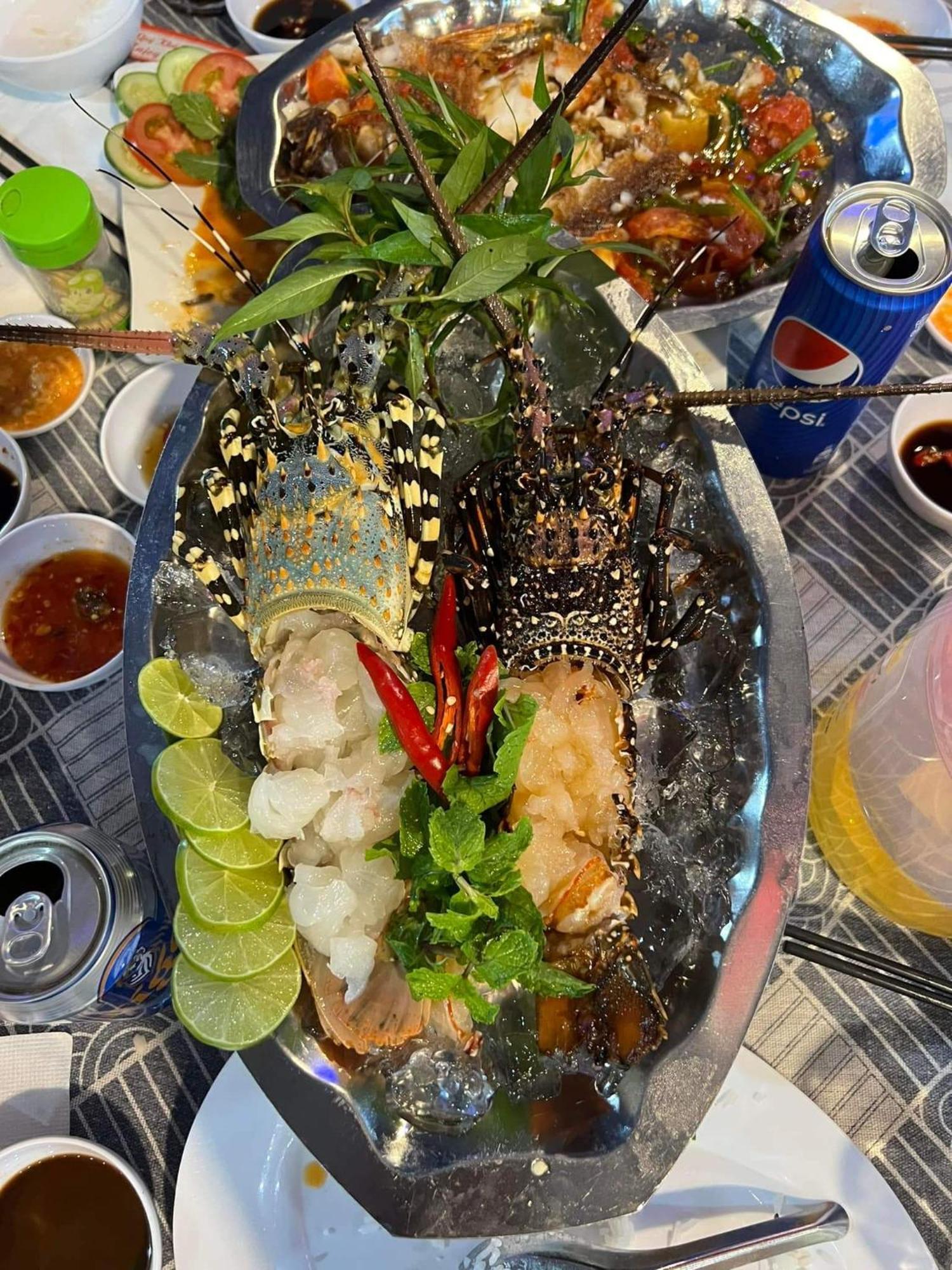 Hotel Nha Nghi Phong Quynh - Dao Phu Quy Cu Lao Thu Esterno foto